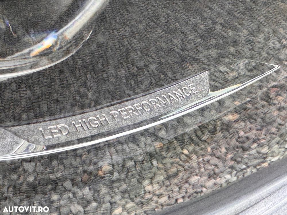 Mercedes-Benz E 220 d 4MATIC Aut. - 10