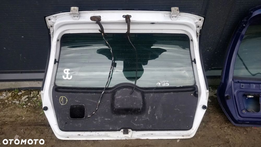 KLAPA SZYBA, TYLNIA, TYŁ RENAULT CLIO II 2 - 12