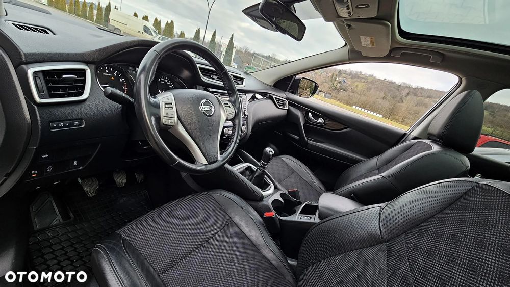 Nissan Qashqai 1.6 DIG-T N-Connecta - 20