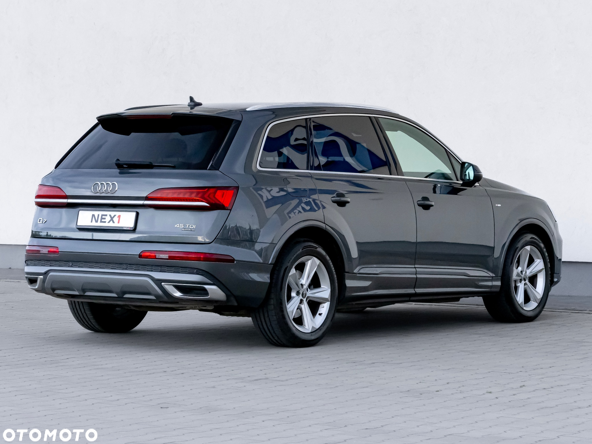 Audi Q7 - 9