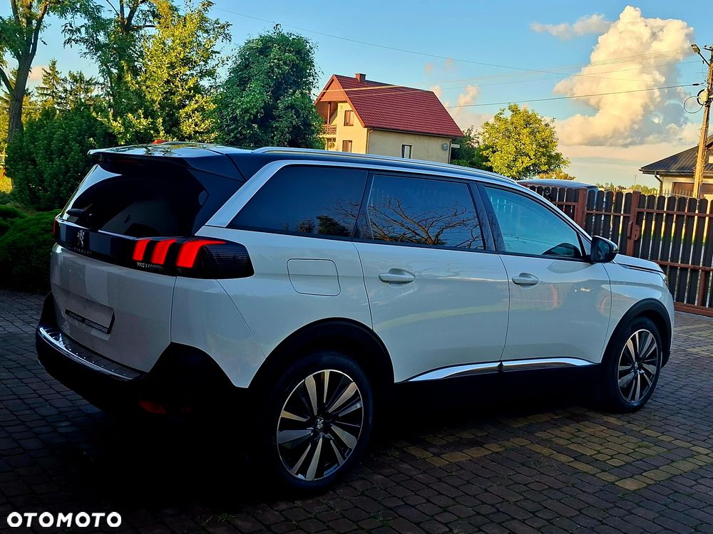 Peugeot 5008 1.5 BlueHDi Allure S&S EAT8 - 17
