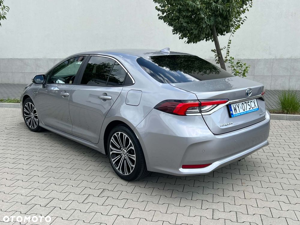 Toyota Corolla - 2