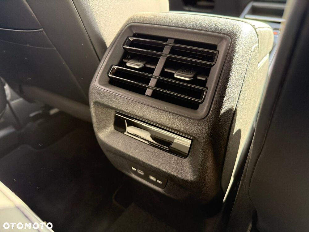 Volkswagen Tiguan 2.0 TDI Special Edition DSG - 30