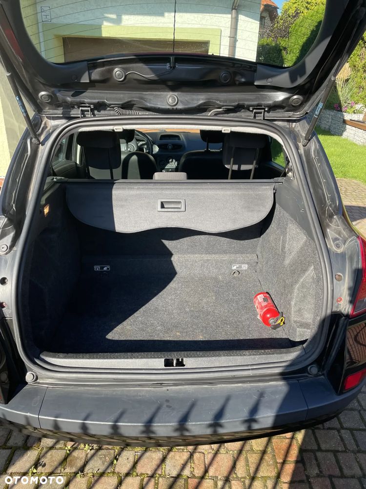 Renault Clio - 13