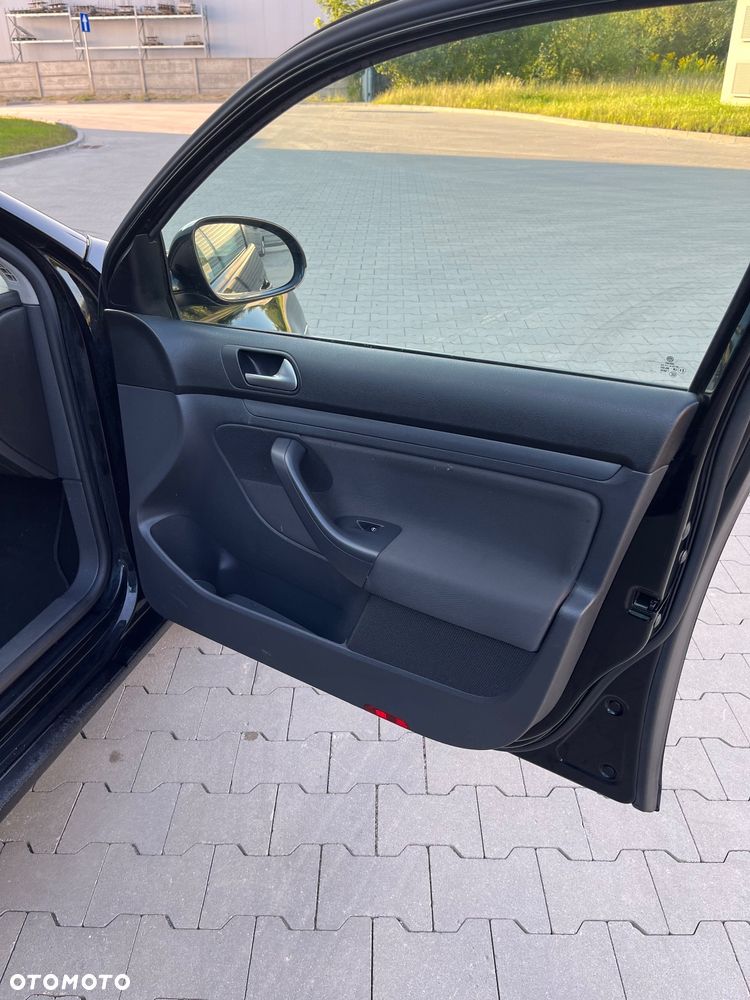 Volkswagen Golf Variant 1.9 TDI Comfortline - 24