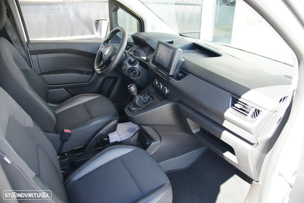 Renault Kangoo 1.5BlueDCI 95cv - 11