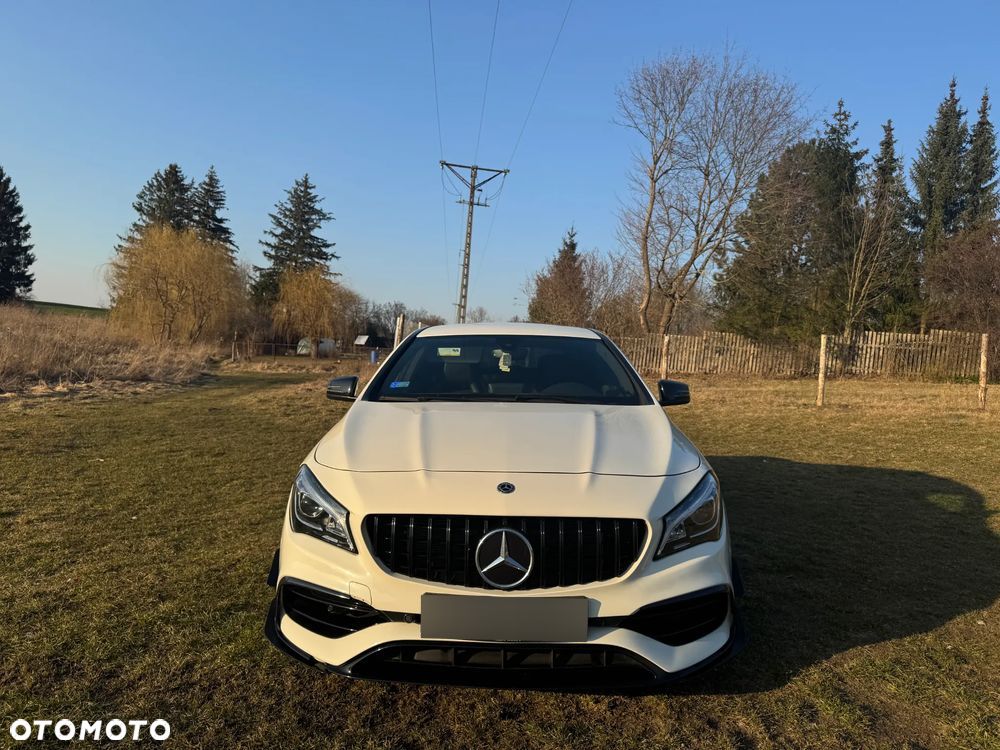 Mercedes-Benz CLA AMG 45 4-Matic - 2