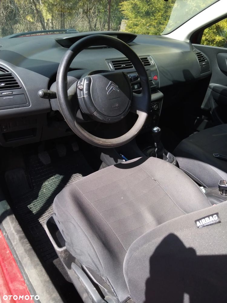 Citroën C4 1.6 VTi Equilibre - 8