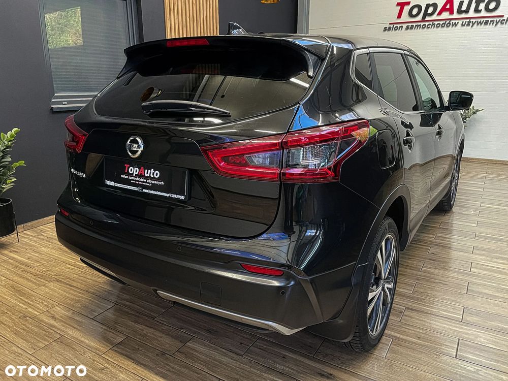 Nissan Qashqai 1.3 DIG-T TEKNA - 9