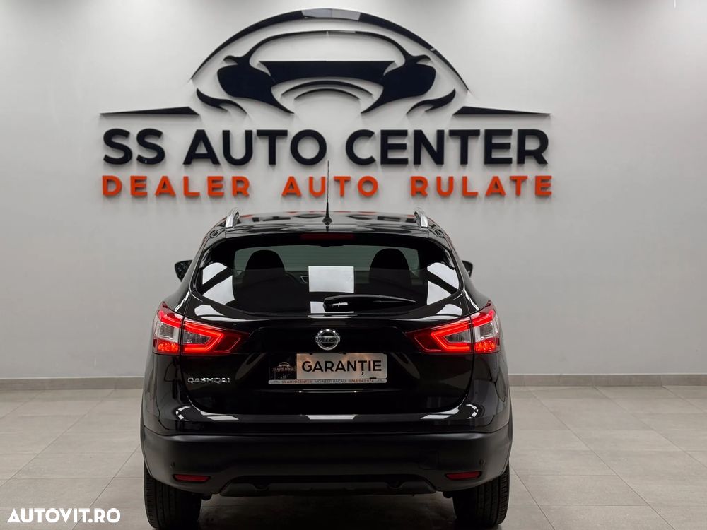 Nissan Qashqai 1.6 DCI Start/Stop N-Connecta - 12