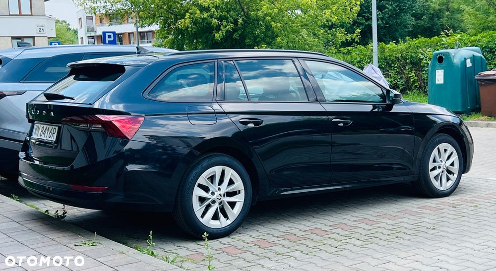 Skoda Octavia 2.0 TDI Ambition DSG - 4