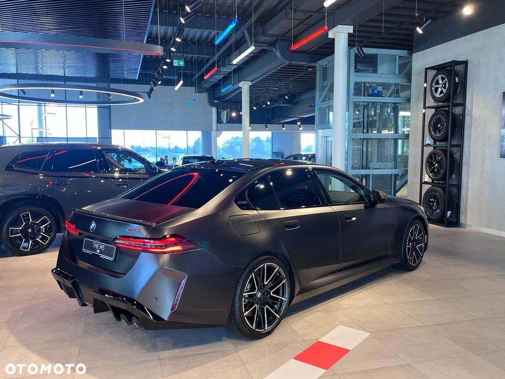 BMW M5 PHEV - 6