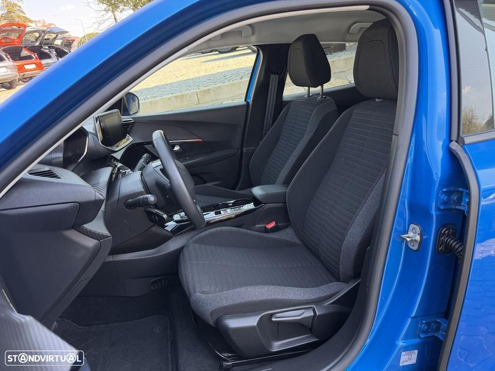 Peugeot e-2008 50 kWh Active Pack - 6