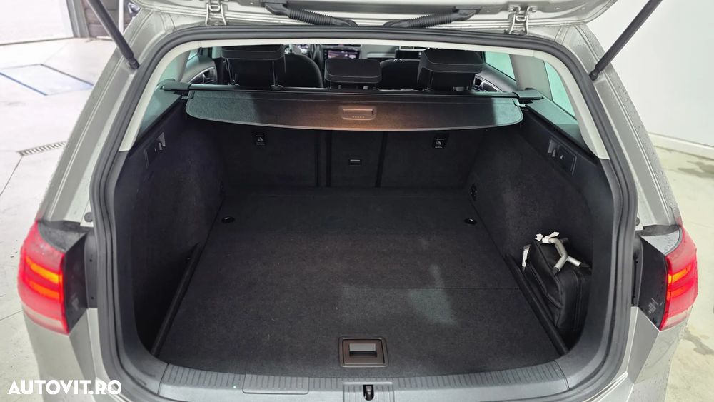 Volkswagen Golf 2.0 TDI DSG 4Motion - 7