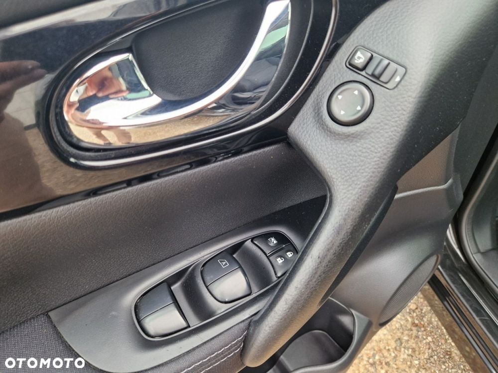 Nissan Qashqai 1.5 dCi Tekna - 10