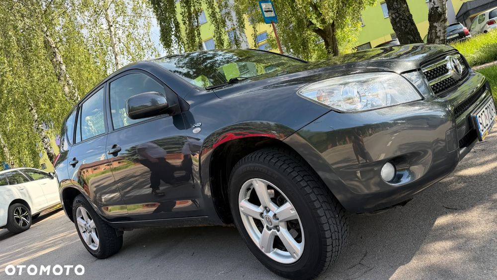 Toyota RAV4 2.2 D-CAT 4x4 Executive - 8