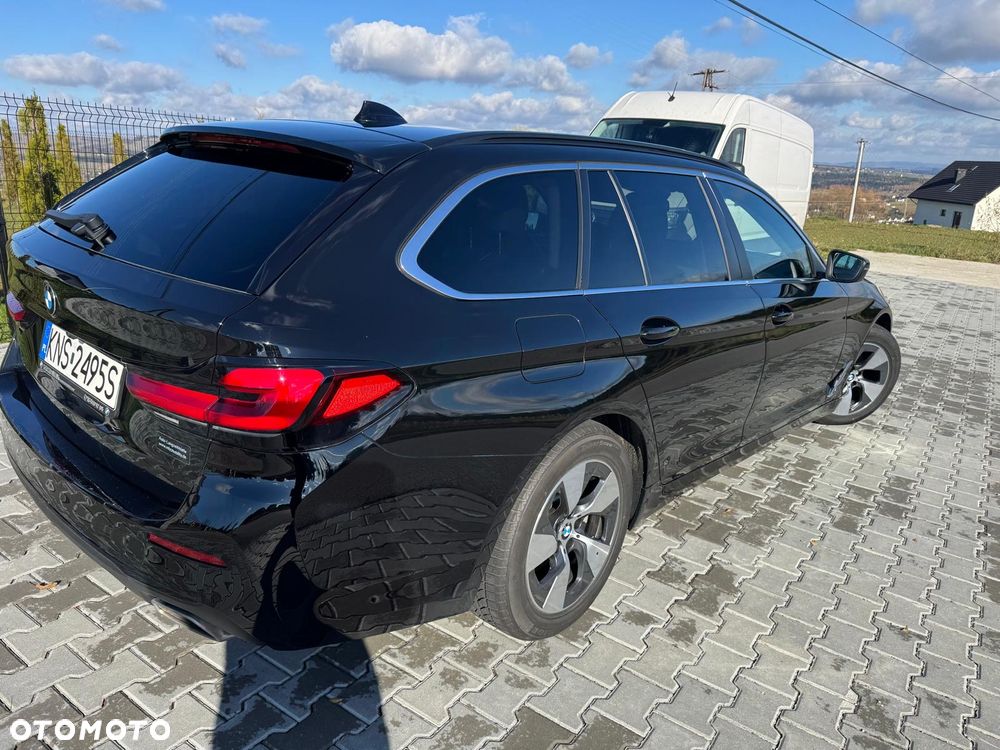 BMW Seria 5 520d Sport Line sport - 13