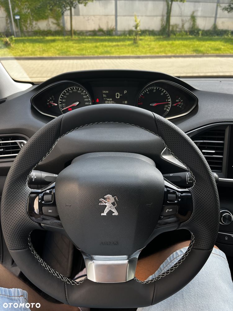 Peugeot 308 - 9