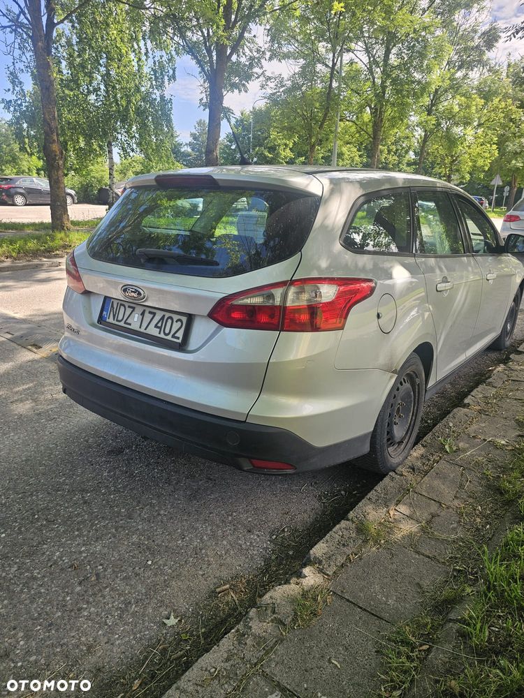 Ford Focus 1.6 TDCi Edition - 4