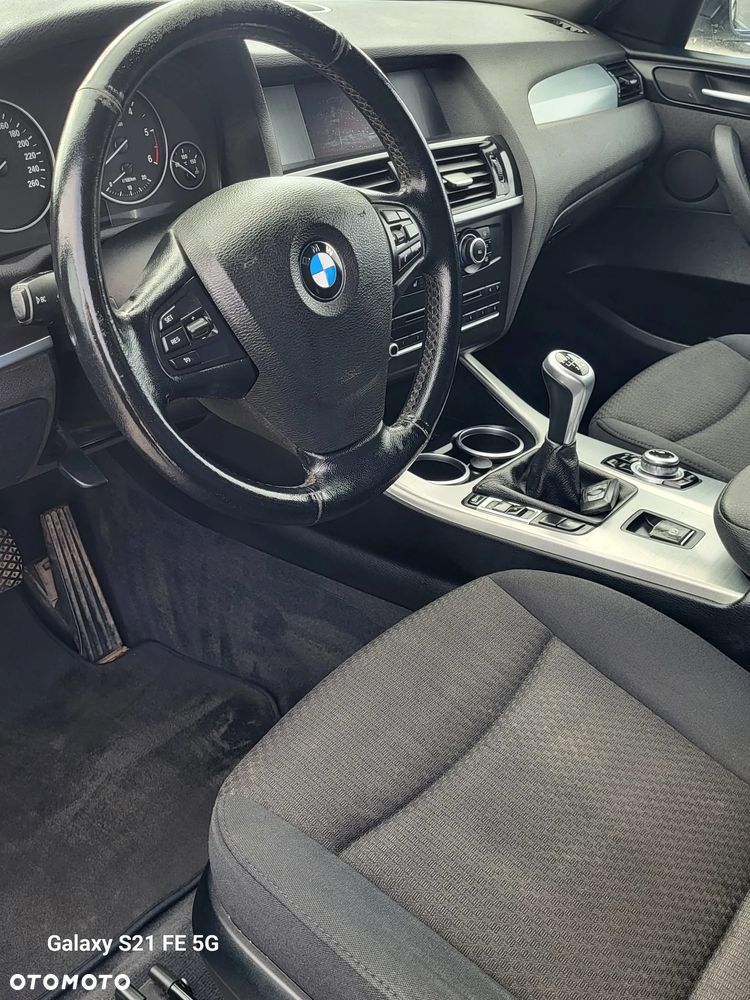 BMW X3 sDrive18d - 9