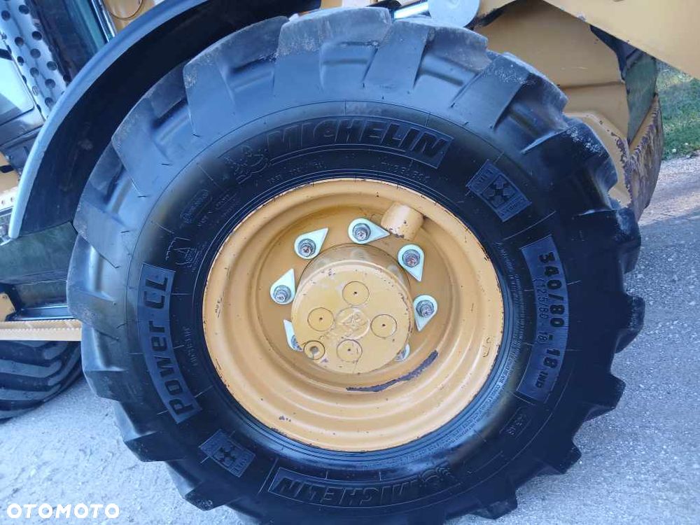Caterpillar 432f2 - 12