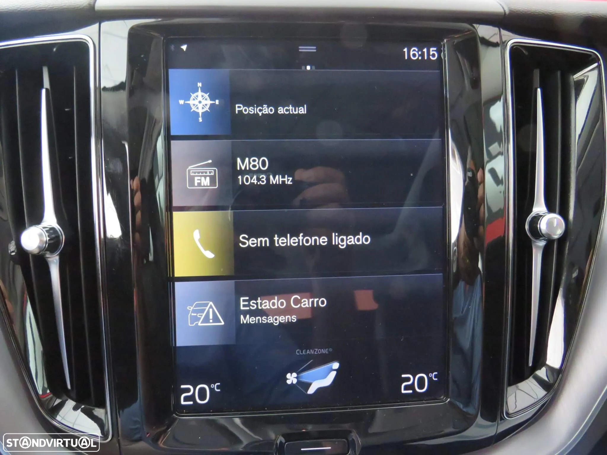 Volvo XC 60 2.0 D4 Momentum Plus Geartronic - 25