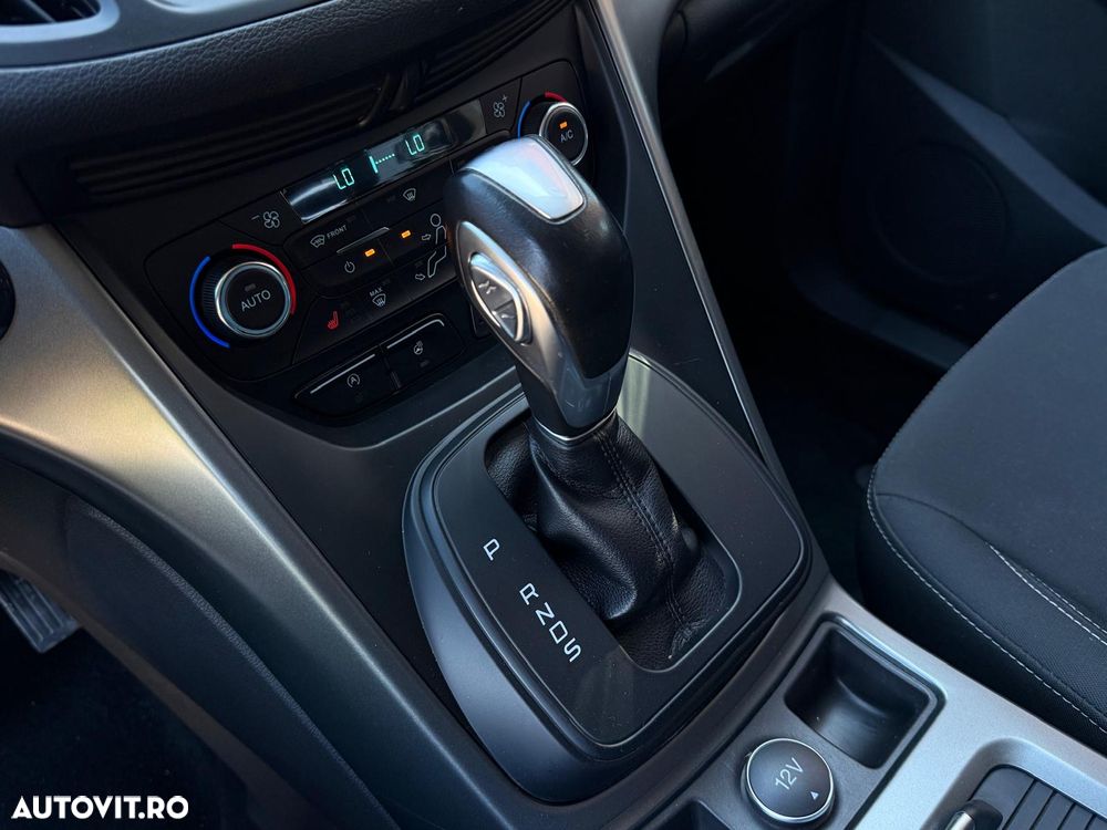 Ford Kuga - 16