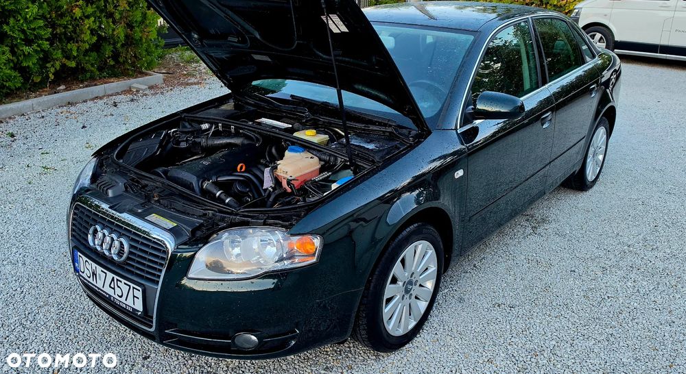 Audi A4 Limousine - 28