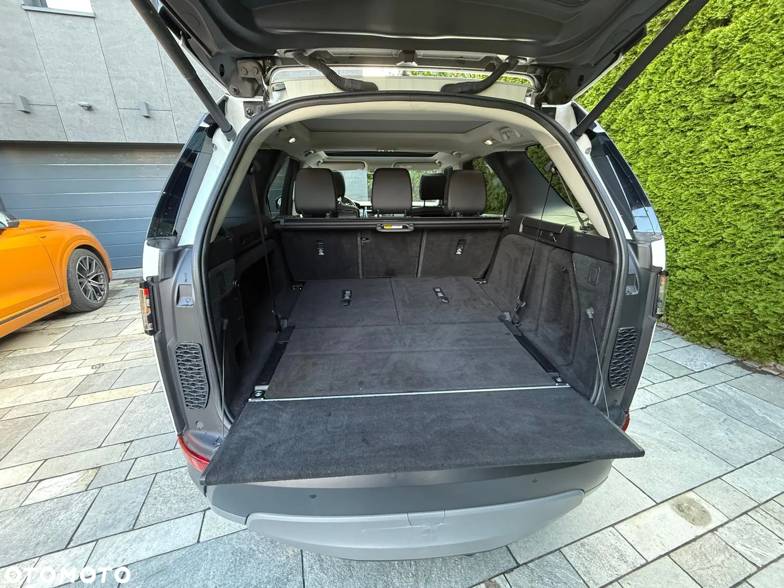 Land Rover Discovery V 2.0 SD4 S - 9