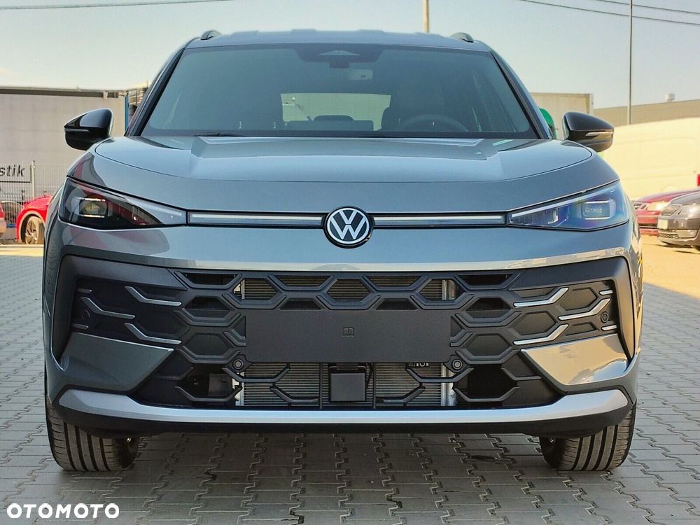 Volkswagen T-Roc - 3