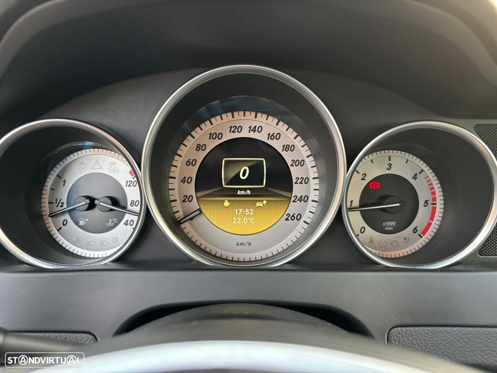 Mercedes-Benz C 180 CDi Avantgarde BlueEfficiency - 19