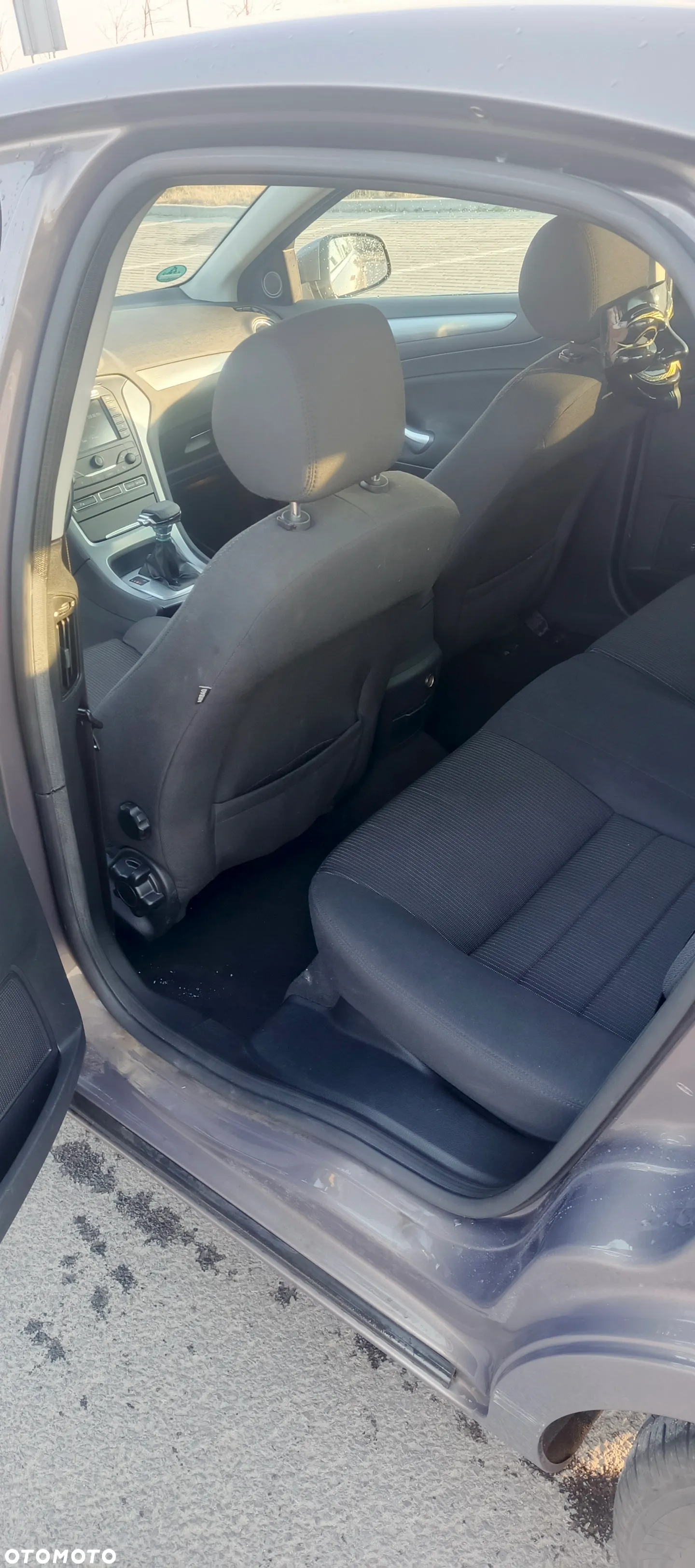 Ford Mondeo 2.0 EcoBoost Titanium - 26