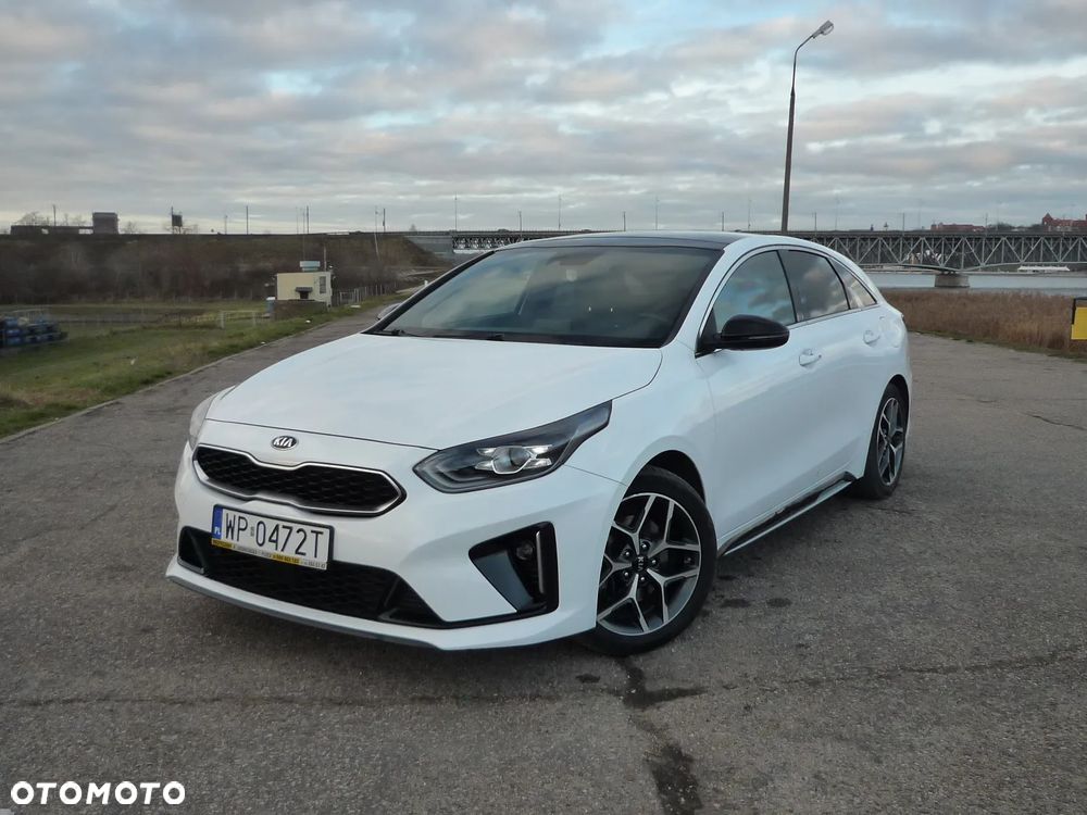 Kia ProCeed 1.4 T-GDI DCT7 OPF GT LINE - 4