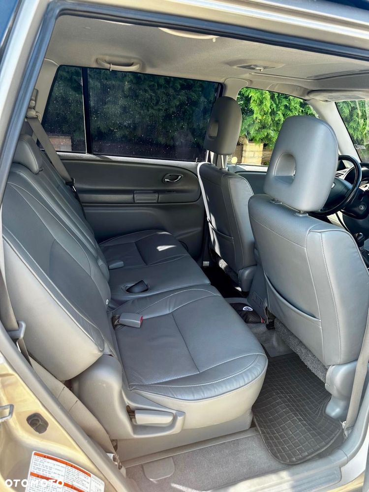 Suzuki Grand Vitara 2.7 V6 - 14