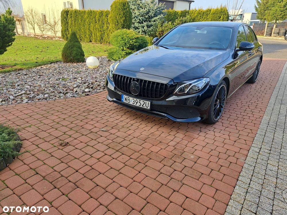 Mercedes-Benz Klasa E 200 d - 3