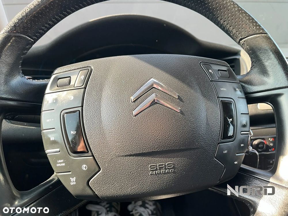Citroën C5 2.0 HDi Exclusive - 22