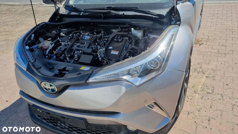 Toyota C-HR Business-Edition - 33
