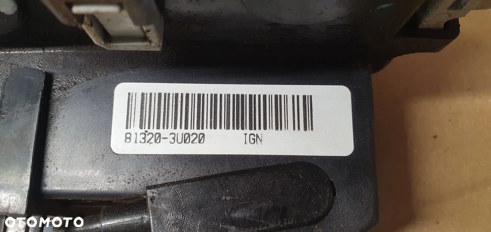 Zamek prawy przód przedni prawy 7 PIN Kia Sportage III 3 UK 81320-3U020 - 6