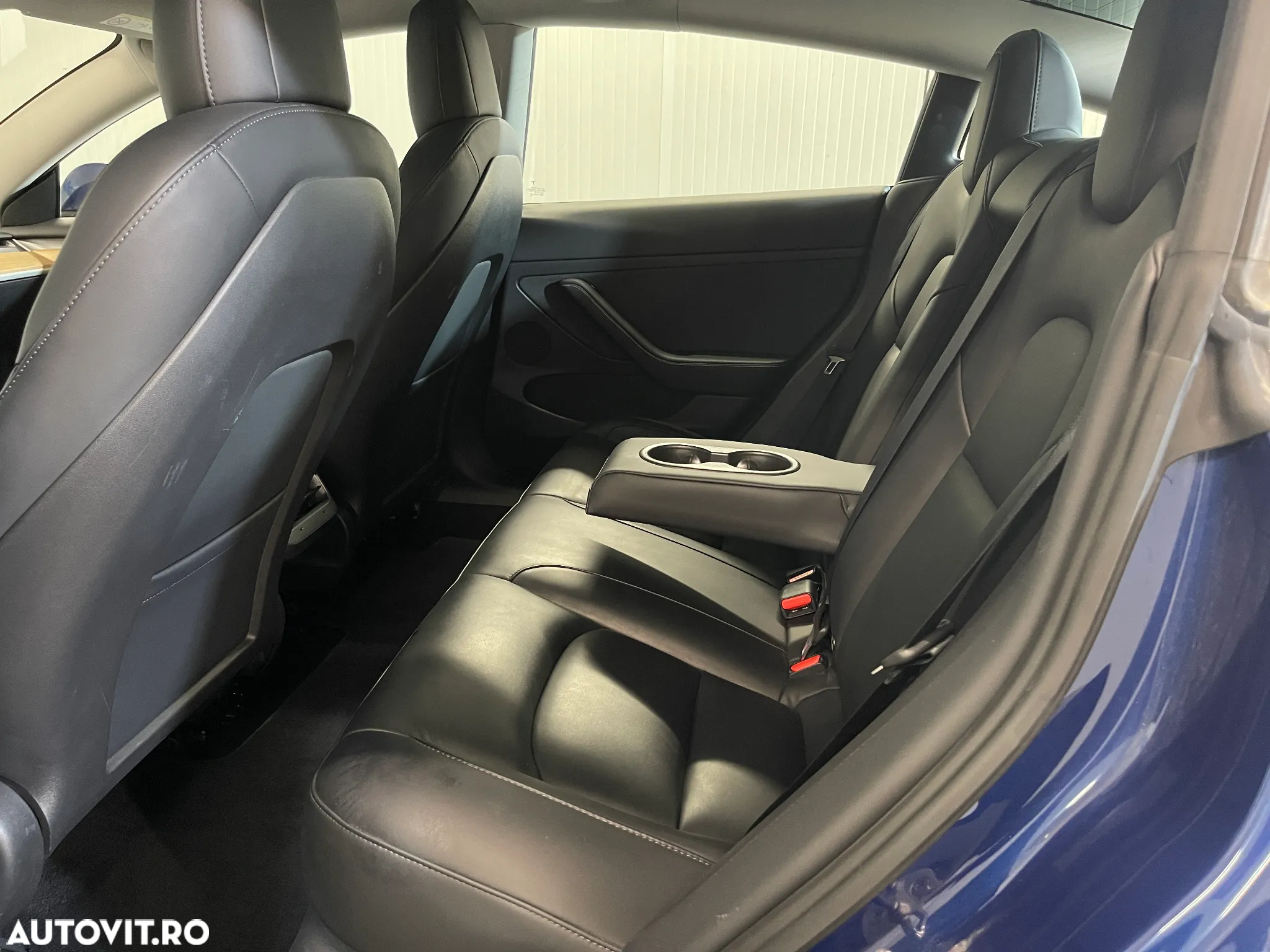 Tesla Model 3 Langstreckenbatterie Allradantrieb Dual Motor - 12