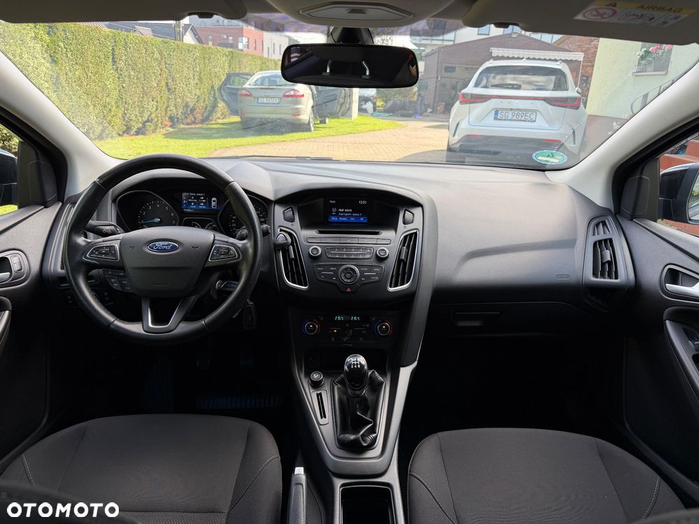 Ford Focus 1.6 TI-VCT Champions Edition - 21