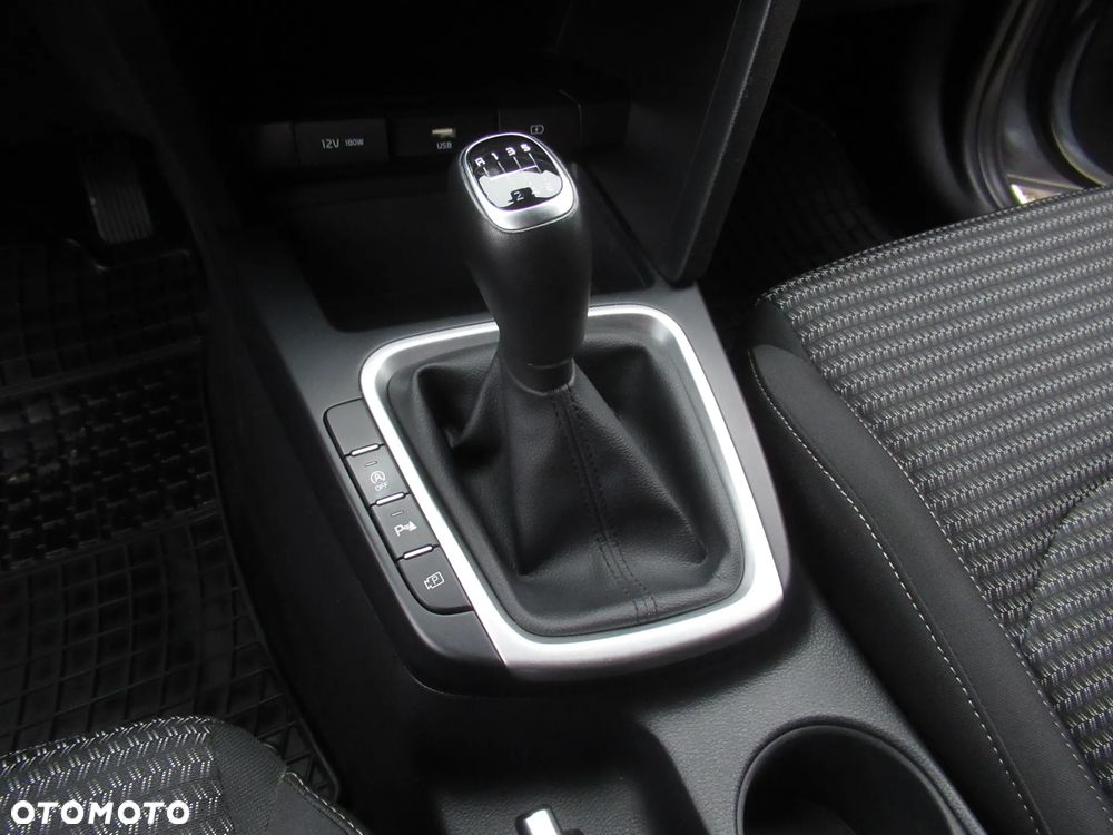 Kia Ceed 1.5 T-GDI M - 16