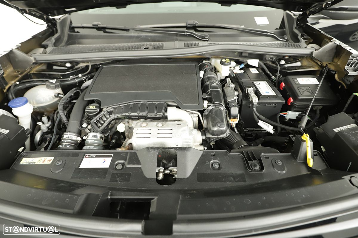 Peugeot 2008 1.2 PureTech GT EAT8 - 25