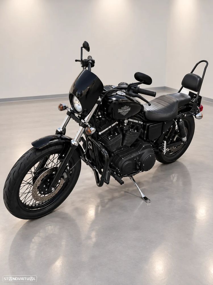 Harley-Davidson 883 - 8
