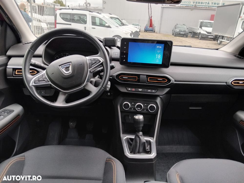 Dacia Sandero Stepway TCe 90 MT6 Expression - 16