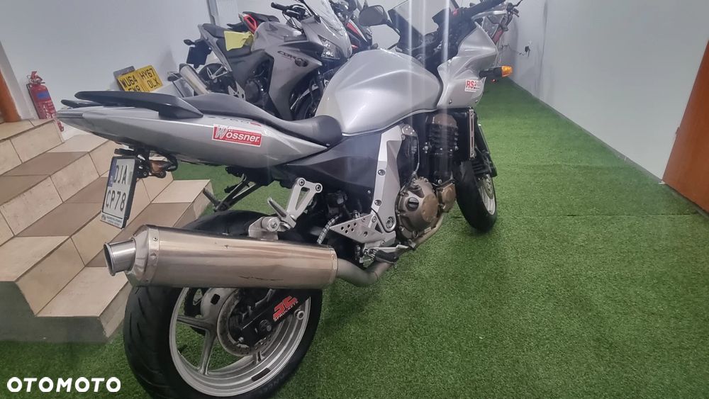 Kawasaki ZR - 6