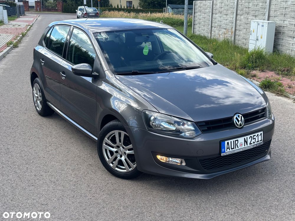 Volkswagen Polo - 2