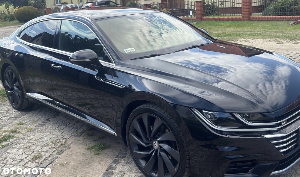 Volkswagen Arteon 2.0 TSI R-Line DSG - 2