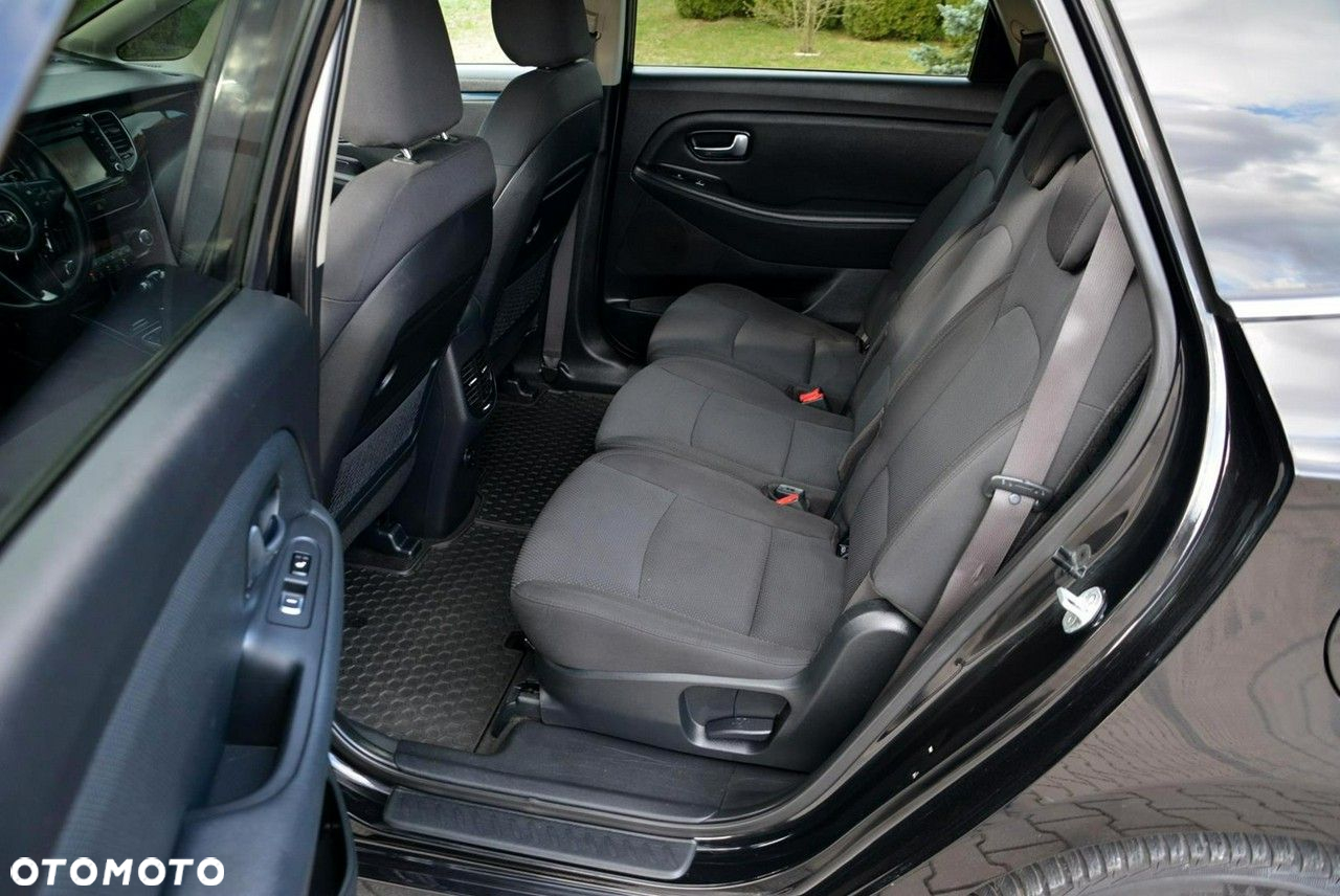 Kia Carens 1.7 CRDi 141 ISG Spirit - 13