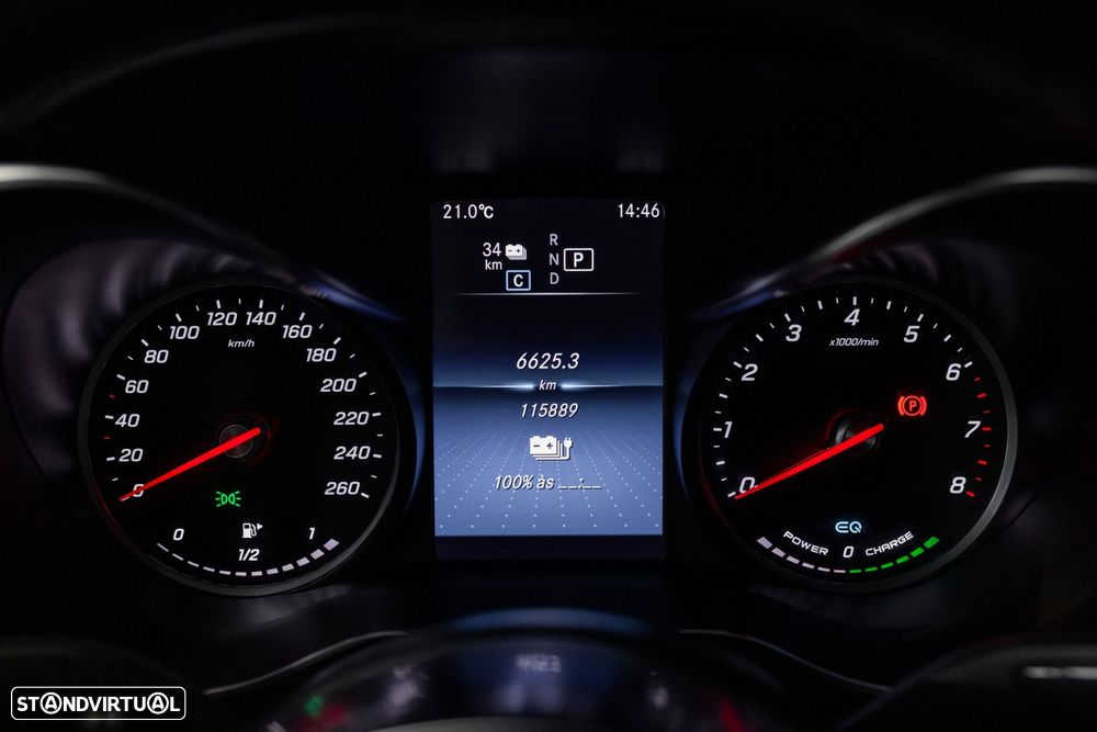 Mercedes-Benz GLC 300 e Coupe 4Matic 9G-TRONIC AMG Line - 25
