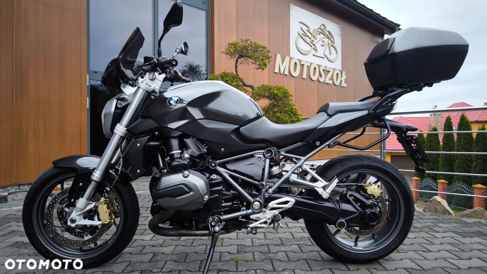 BMW R - 2